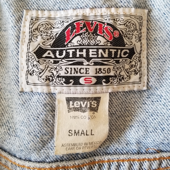 Vintage Levi's denim vest - Picture 4 of 5